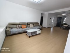 银川永宁望远镇新银书包旁，兴郡悦府，三居室，房子干净整洁出租房源真实图片