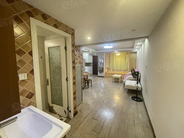 【多图】奉贤绿地香颂(公寓住宅),海湾租房,绿地香颂精装全配小两室