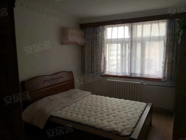 附近燕儿岛路地铁口东部市里医院海信广场佳世客辛家庄车站