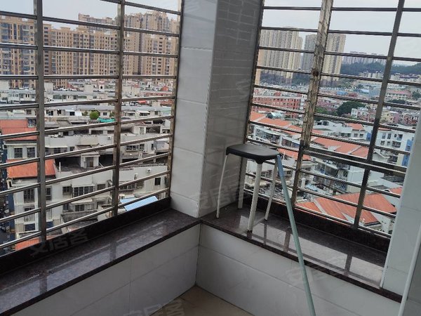 泉州惠安螺城镇天山广场天山广场一房一厅,精装修,配置齐全,拎包入住