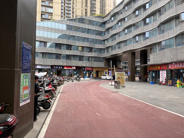 【多图】万科广场,厦门北站租房,万科广场 3室2厅1卫 电梯房 91平 精