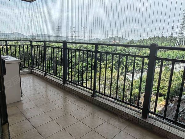 深圳宝安石岩星曜名城宝安石岩湖旁星曜名城小区3房2卫出租出租房源