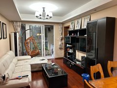 南京江宁百家湖中航樾府 3室1厅2卫出租房源真实图片