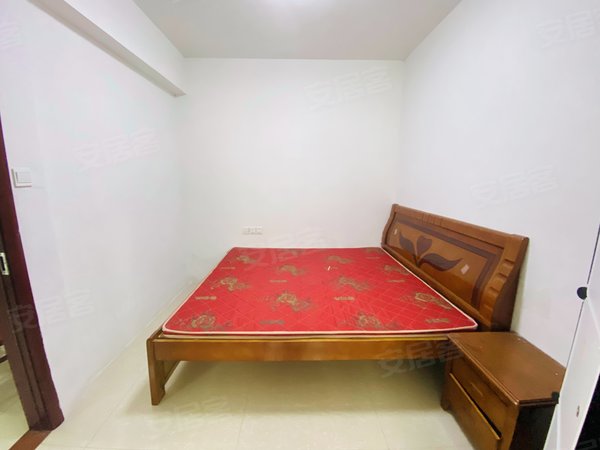 福州闽侯上街福晟钱隆城闽侯精装修 标准三房 每个房间都是1.