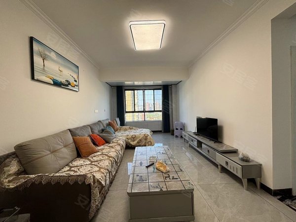 东部新城租房,琨洲华府 3室2厅1卫 南北通透 88平 电梯房,江津租房