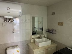 龙口东城区兰兴路保利附近,环境优美,采光通透,可拎包入住! 随时看房出租房源真实图片
