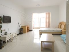 文山文山市州一中片区新州医院，七都古镇隔壁，面小区公寓带部分家具家电出租，安静出租房源真实图片