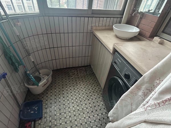 佛山南海黄岐嘉洲花园(东区)嘉洲花园 精装两房 出售 拧包入住 随时看