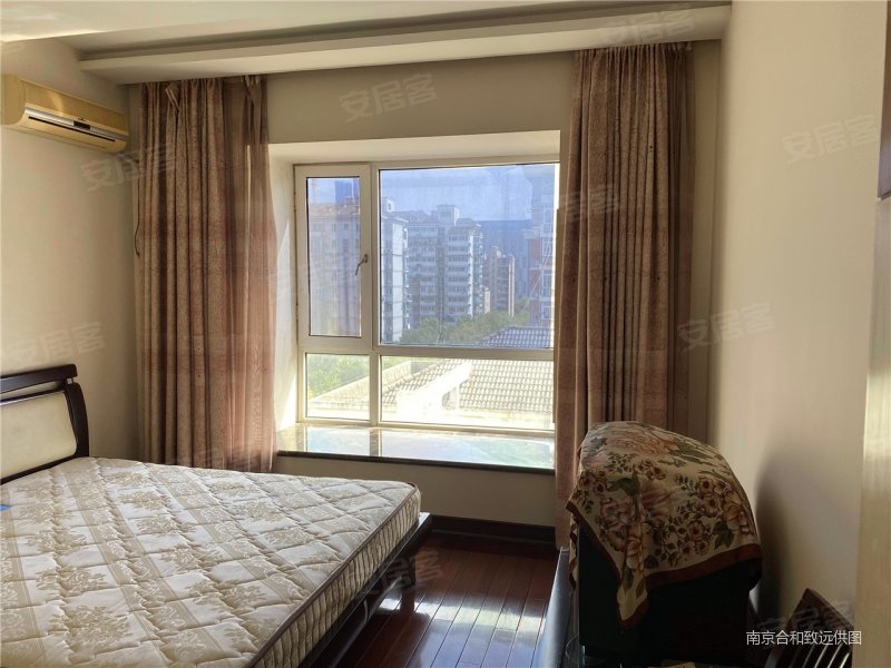 嘉景苑 满五 商圈成熟 中间楼层 出行方便 双卫 临地铁江东