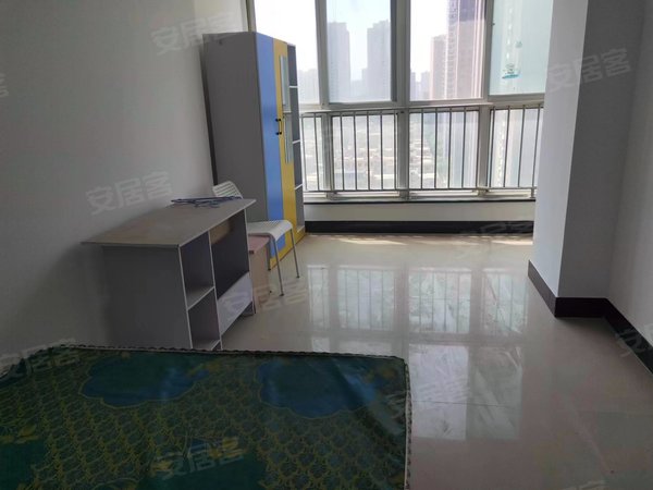 西安新城长乐中路龙苑大厦双地铁口 三室1卫 可办公 可住家 黄河 西光