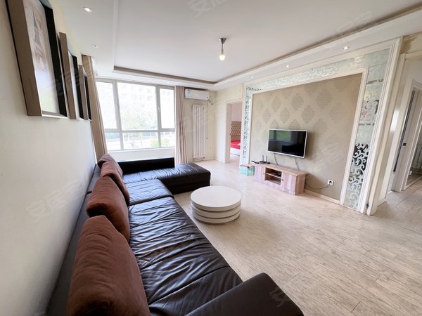 青岛黄岛石油大学龙城御苑新上  长江路  地铁口  龙城御苑  繁华里