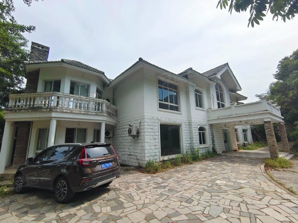 杭州富阳银湖秀水山庄秀水山庄 4室2厅3卫 266平出租房源真实图片