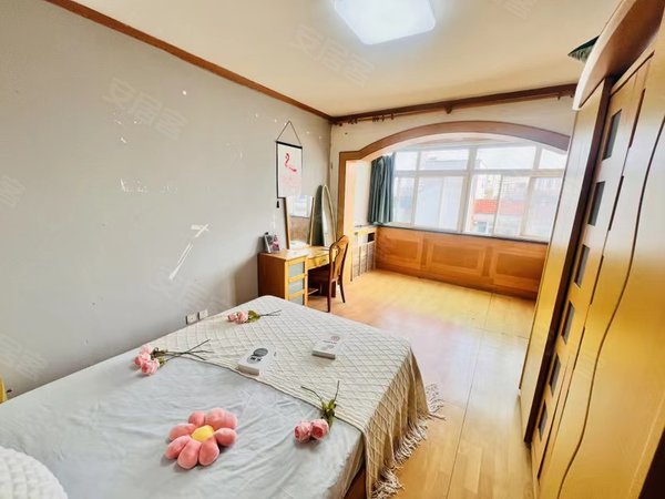 青岛市南八大湖如意小区近靠市立医院 海韵园 海信广场 帆船中心 无