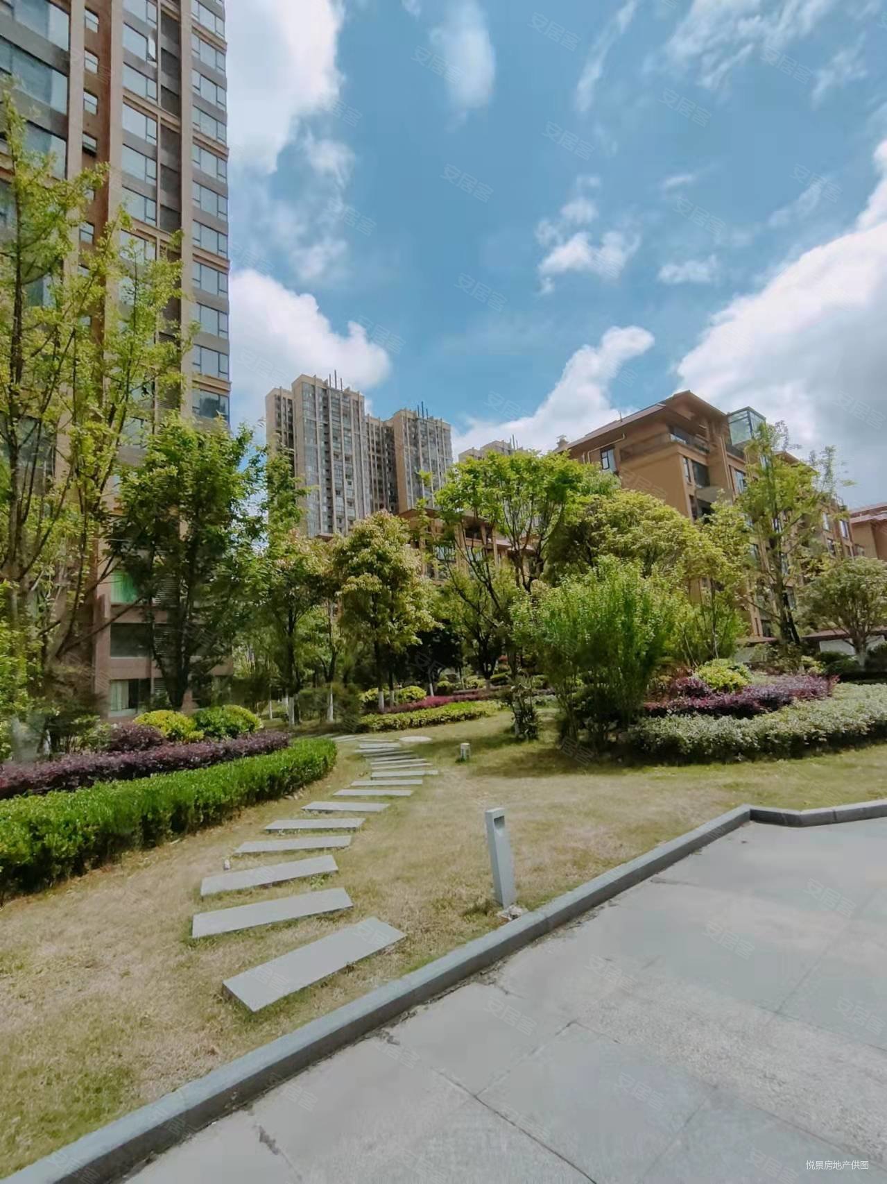 宇虹万花城北区3室2厅1卫97.43㎡南北85.6万