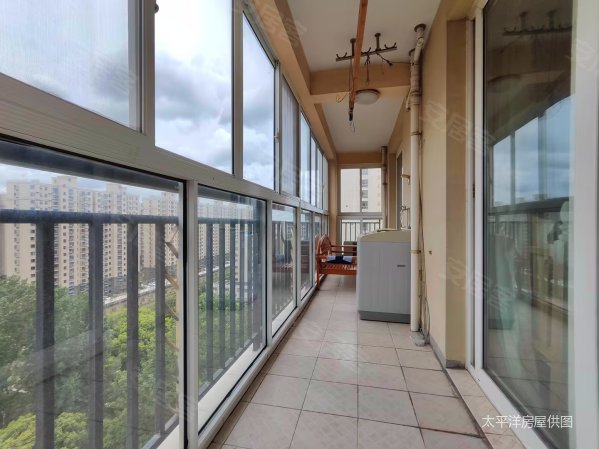 上海房产网>上海二手房>闵行二手房>七宝二手房>碧林湾摩登堂>599_449