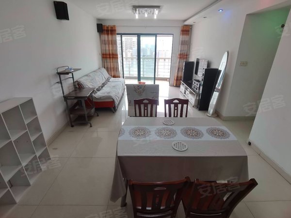 深圳宝安宝安中心区御景湾(实图,实价)御景湾,花园小区,大三房,地下