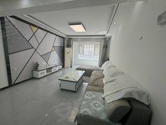 乐陵城区新一中出租凤凰城电梯三楼,精装家具家电齐全,,三室两厅,一万五千五出租房源真实图片
