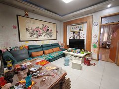 济南历城祝甸花园路 历城五中对面化纤小区 低楼层三室 随时可看 辛祝路出租房源真实图片