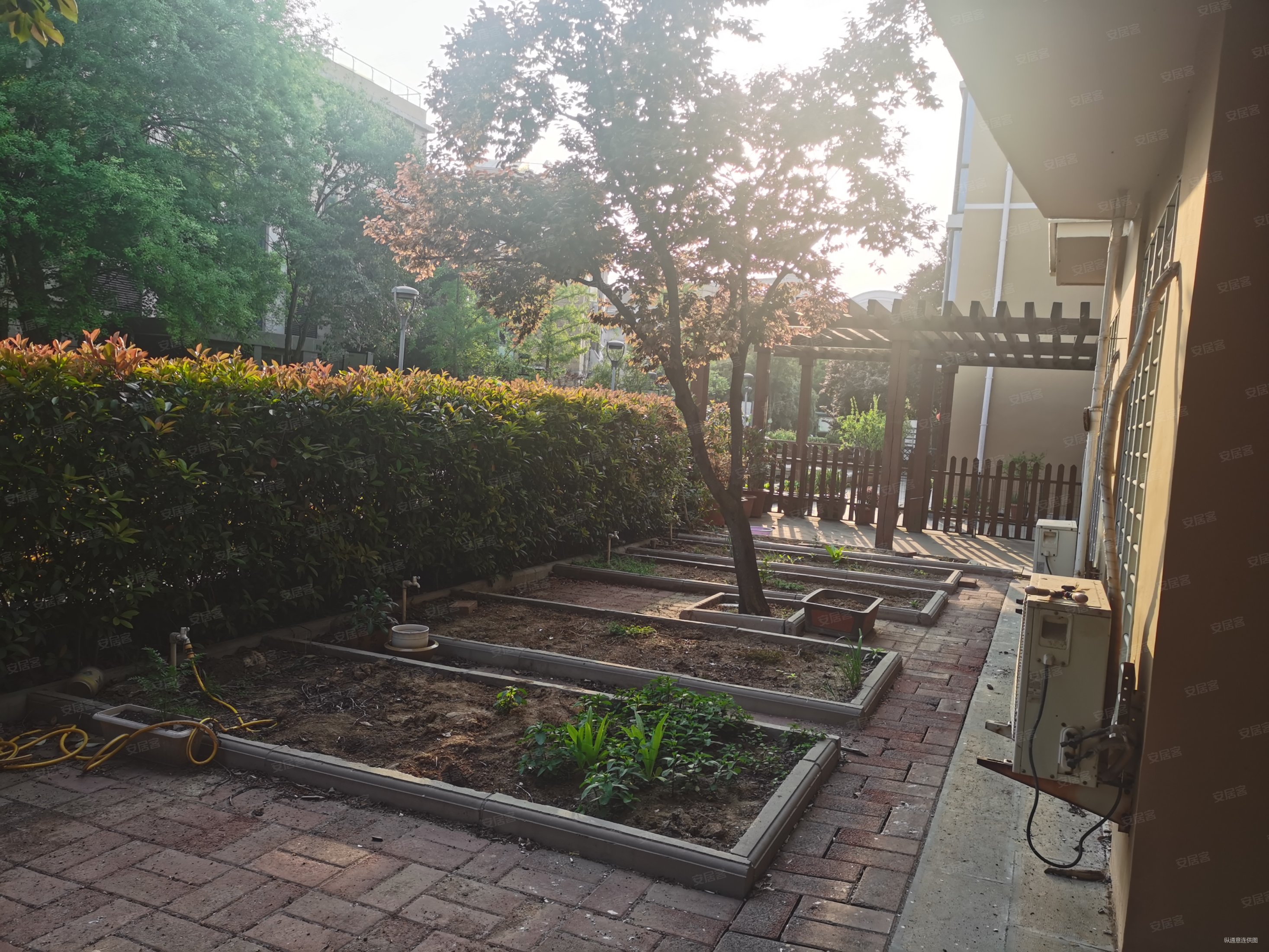 中凯铂宫嘉凯城