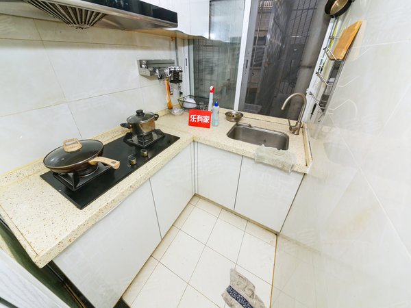 深圳福田竹子林金海燕花园精装两房,交通便利 企业力荐诚意出租出租