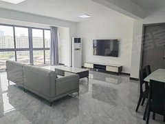 湖州南浔金象湾锦绣学校边上，电梯高楼层三房两卫，客厅带空调，附带车位出租房源真实图片