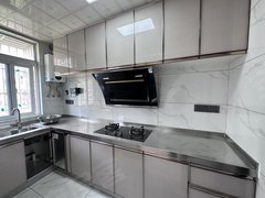 马鞍山雨山万达广场两房精装拎包入住随时看房电梯5楼出租房源真实图片