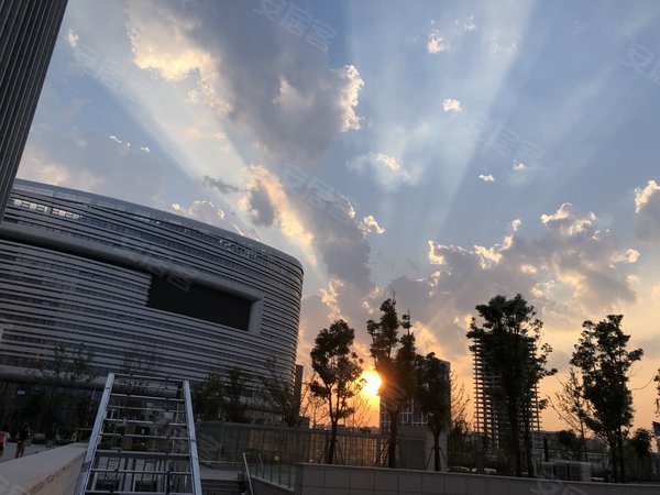 郑州郑东新区郑东新区周边木华广场可短租1个月!