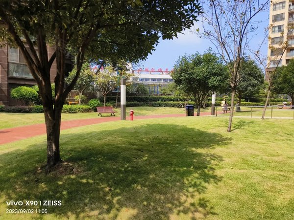 重庆合川钓鱼城街道花滩国际新城花漫里金辉物业,花漫里三房,业主出租