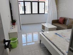 青岛市北兴隆路华能小区 豪装未住 1室0厅1卫 6楼 钥匙 随时看出租房源真实图片