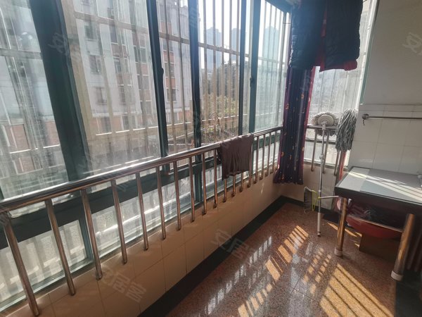 无锡梁溪金匮五星家园(b块)近人民医院地铁一号线户型方正南北通透