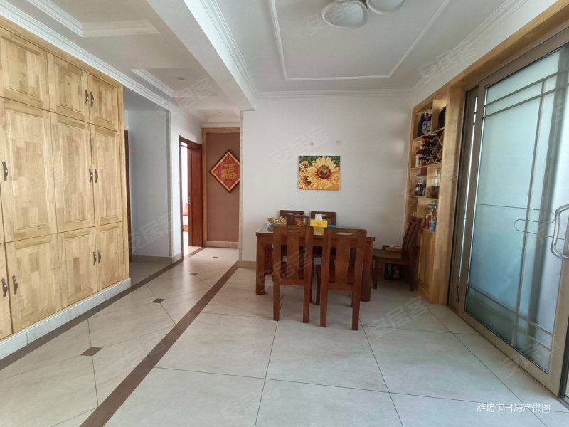 市北区 湖景龙湾 多层 带仓库 车库 仅售59.9w