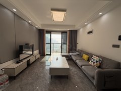 赣州章贡赣江源大道万象城 泽丰中心 宝能城 大三房 现代风装修 随时看房出租房源真实图片