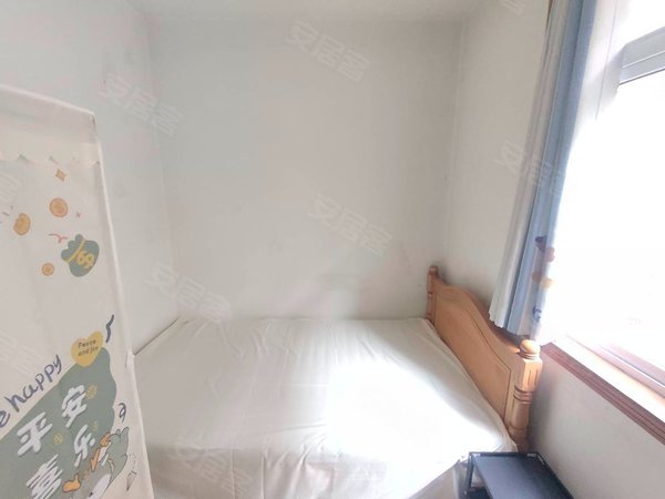 南京鼓楼许府巷工人新村(鼓楼区)工人新村低楼层两室整租,民用水电