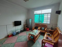 潮州湘桥潮枫路趣春附近吉地街防盗门5楼3房1,采光好,家具电器,月680元出租房源真实图片