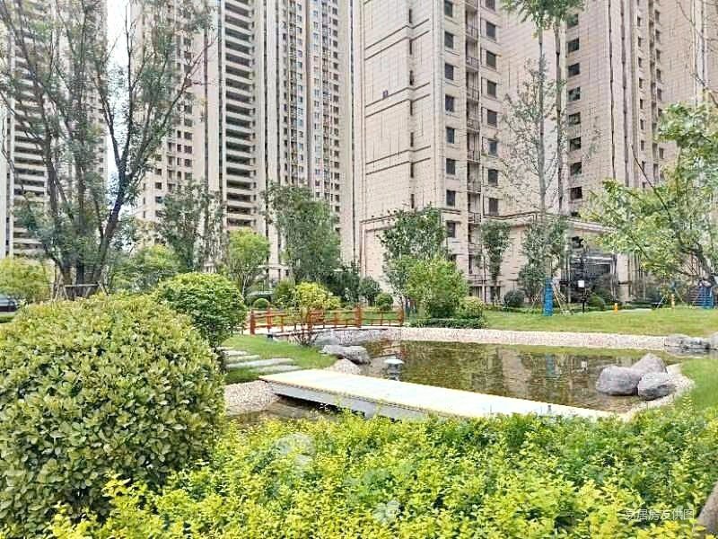 绿地新里城兰亭公馆