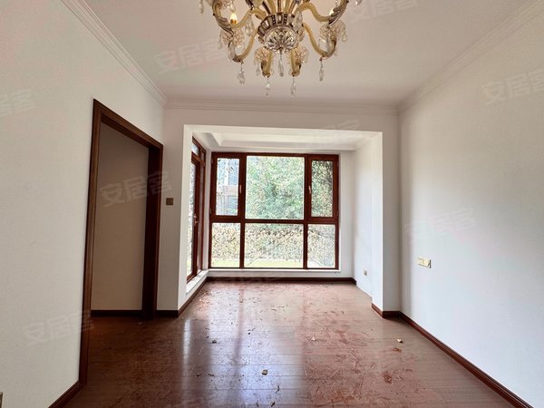 昆明西山滇池度假区滇池卫城蓝谷(别墅)滇池卫城蓝谷 精装小别墅 带