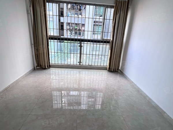 深圳宝安沙井恒源花园京基百纳旁,恒源花园,2房2厅,拎包入住,超大阳台