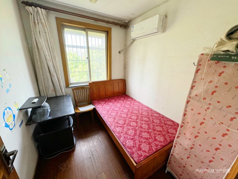 万枫家园!小户楼层位置好!资源都在!随时可看!换房急售有车库