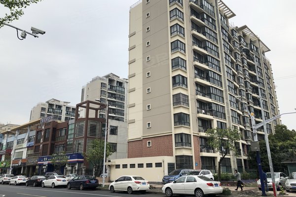 华亭新家银杏苑