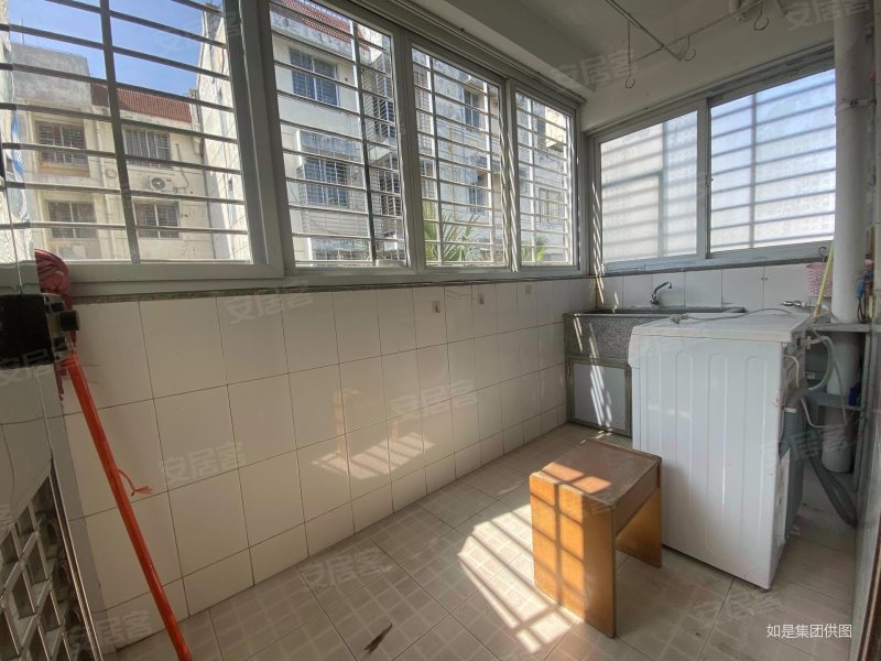 三小大型云谷小区好楼层看房有钥匙价格可谈