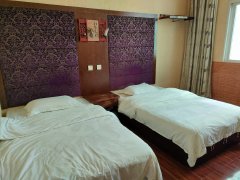 酒店公寓位于曼弄枫曼贡村临近傣医院
