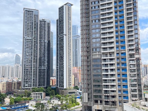 深圳福田上沙上沙东村上沙电梯高层超大一房一厅精装出租出租房源真实