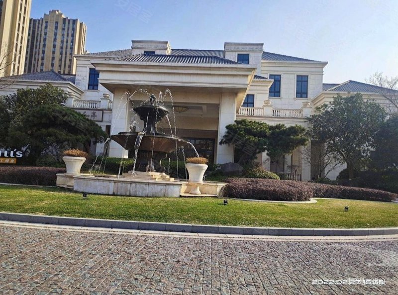 宝华海尚郡领(别墅)5室2厅5卫310.87㎡南北3100万