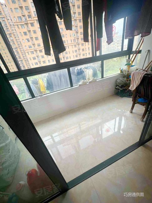 方大上上城3室2厅1卫96㎡南103万