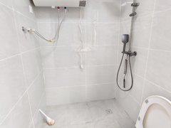 成都温江光华大道光华公园4号地铁口,合生汇,精装拎包入住空调,电梯中间楼层出租房源真实图片