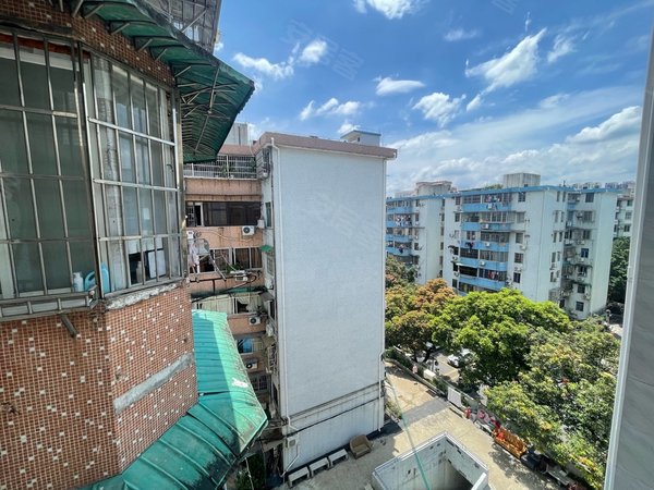 广州黄埔大沙地怡园小区(黄埔)怡园小区 近地铁 安静舒适 电梯二房
