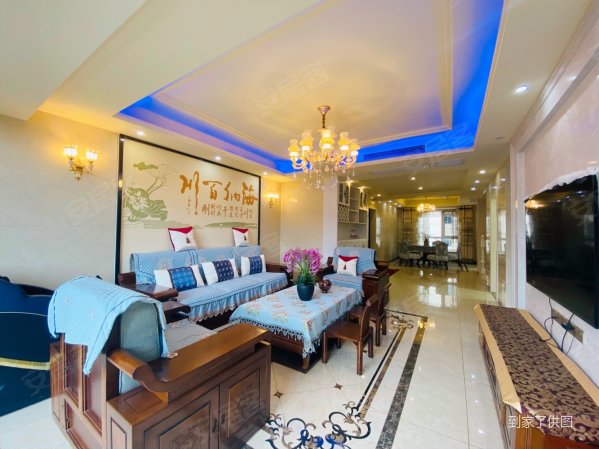 金科洋房顶跃上下三层带露台可做6房拎包入住