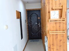 日照东港新市区四季圣园高层区(华商国际) 1室1厅1卫出租房源真实图片