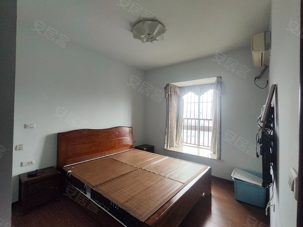 重庆江北石马河菲尔小城江北区轻轨玉带山环线旁 菲尔小城精装两房