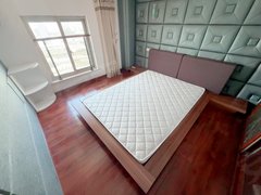 宁波高新区港隆时代广场短租 月付 押一付一 0中介 华城花园电梯高新区 东部新城出租房源真实图片